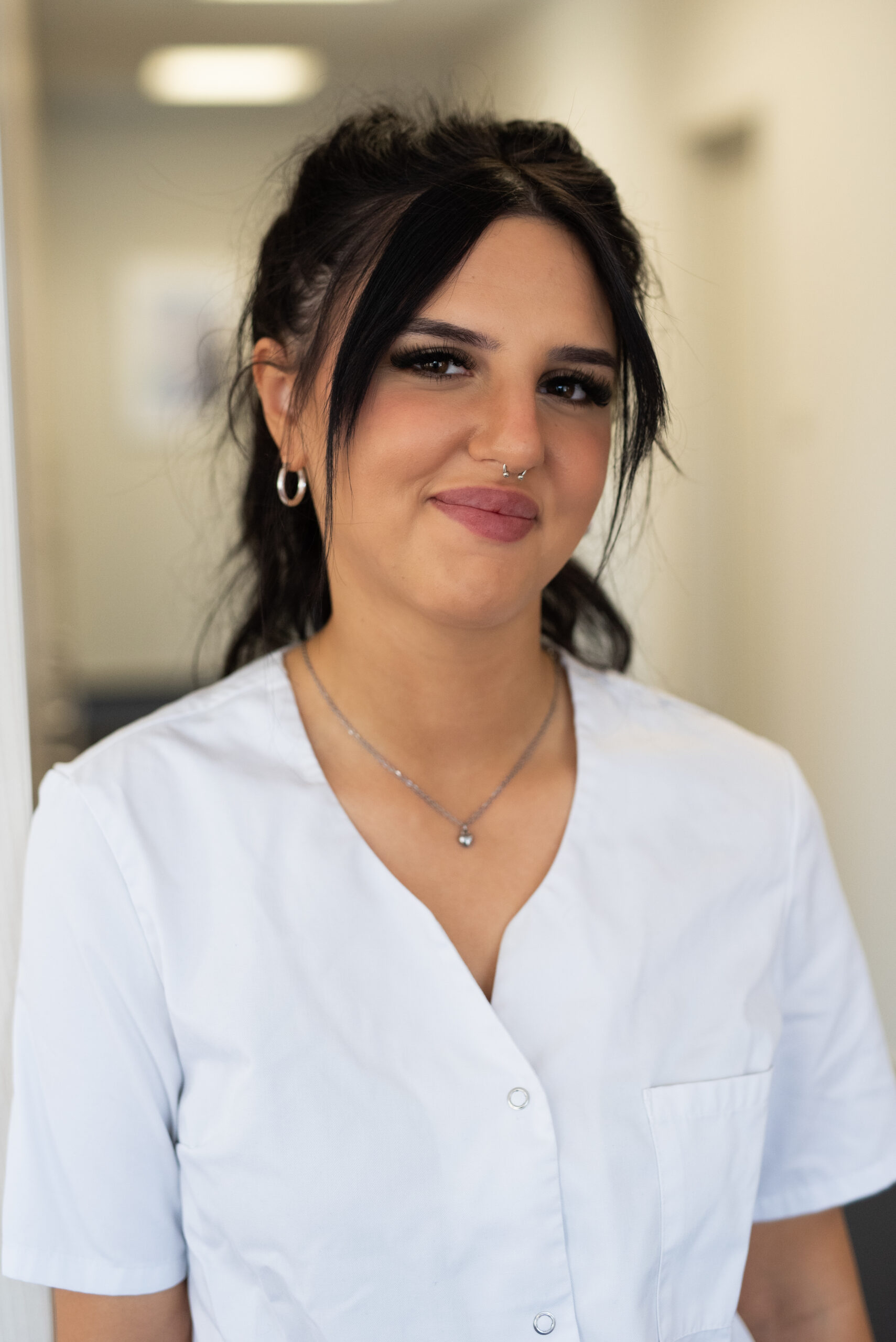 Dragana Nadj, Auszubildende